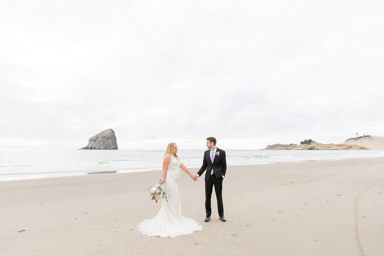 Micajah & Irina // Oregon Coast Elopement