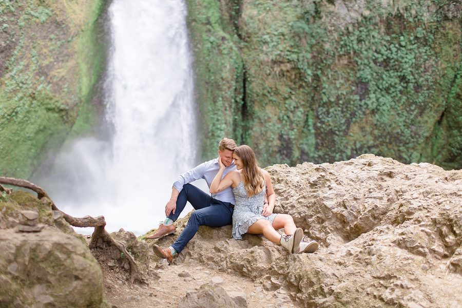 Wahclella Falls - Couple Sitting on the Rocks